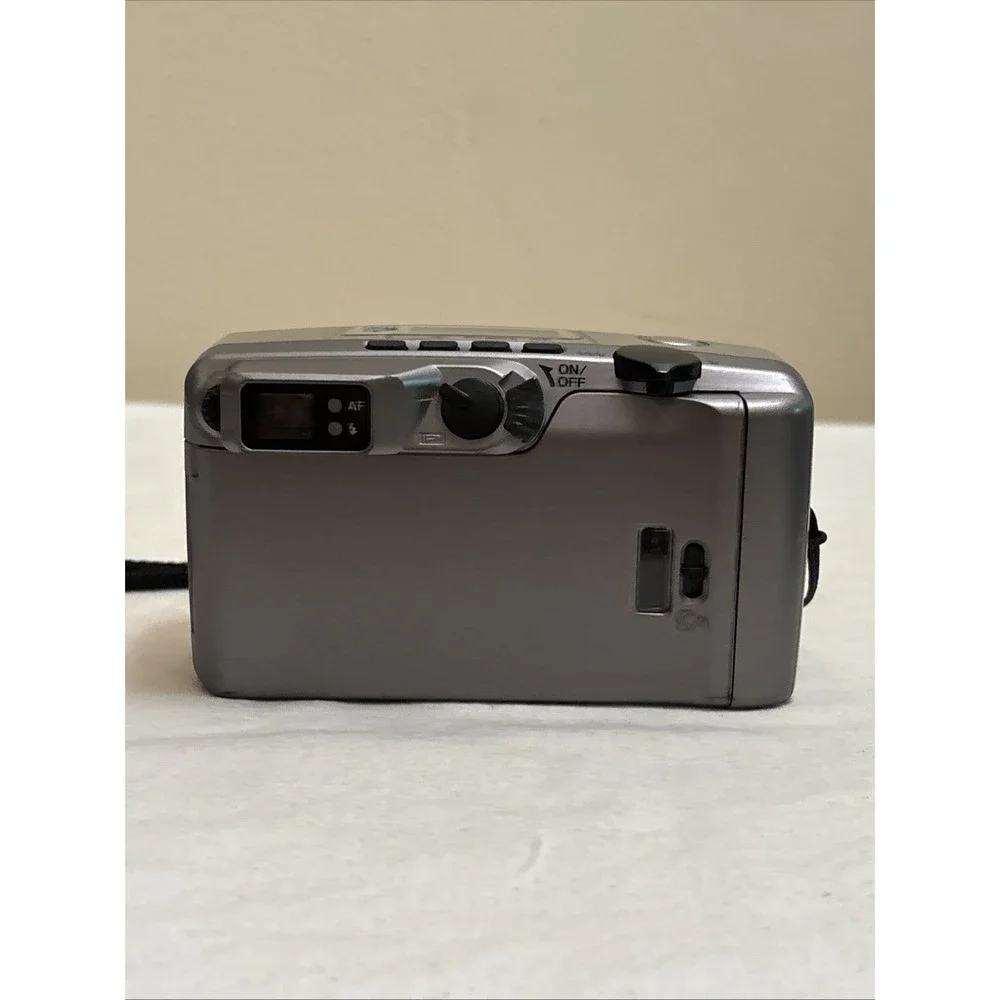 Pentax IQZoom 130M 35mm Film AF Point & Shoot Camera 38-130mm Silver